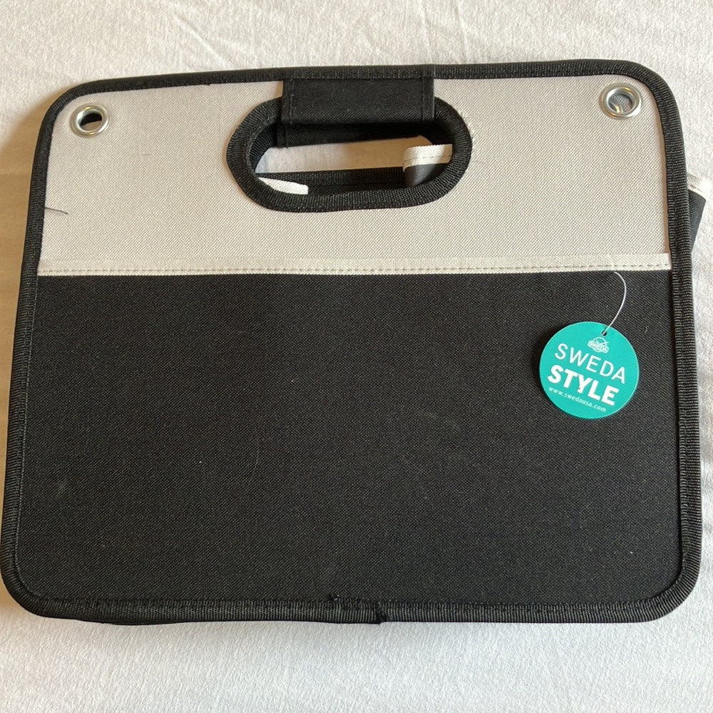 Collapsible trunk bin organizer